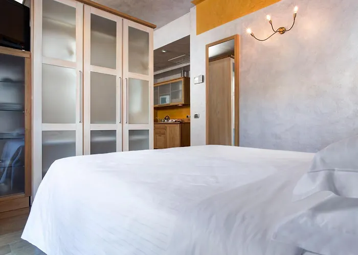 Porta Nuova 80 4* Verona